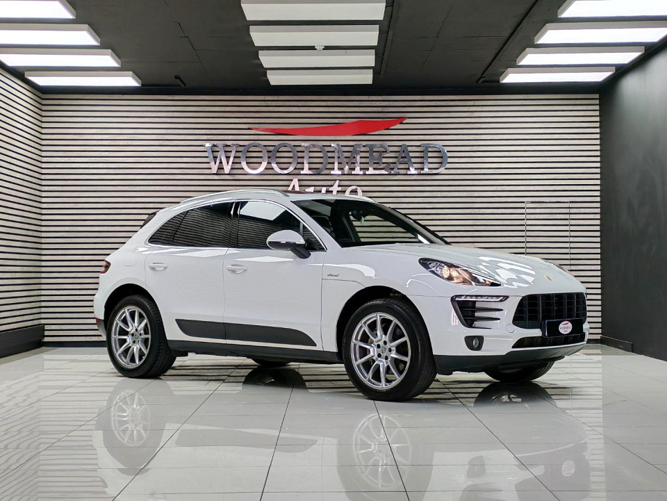 PORSCHE MACAN S 