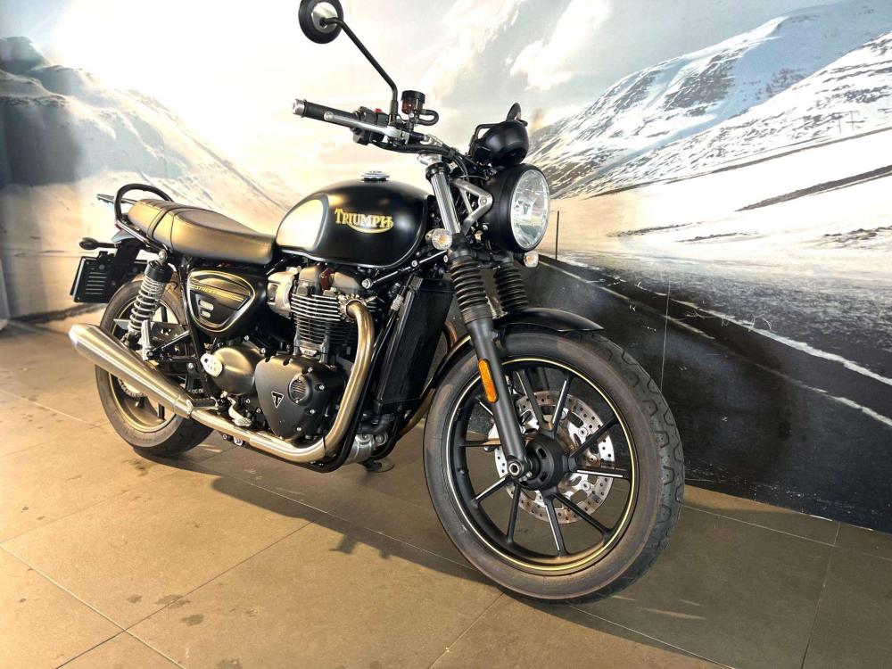TRIUMPH STREET TWIN, image 2