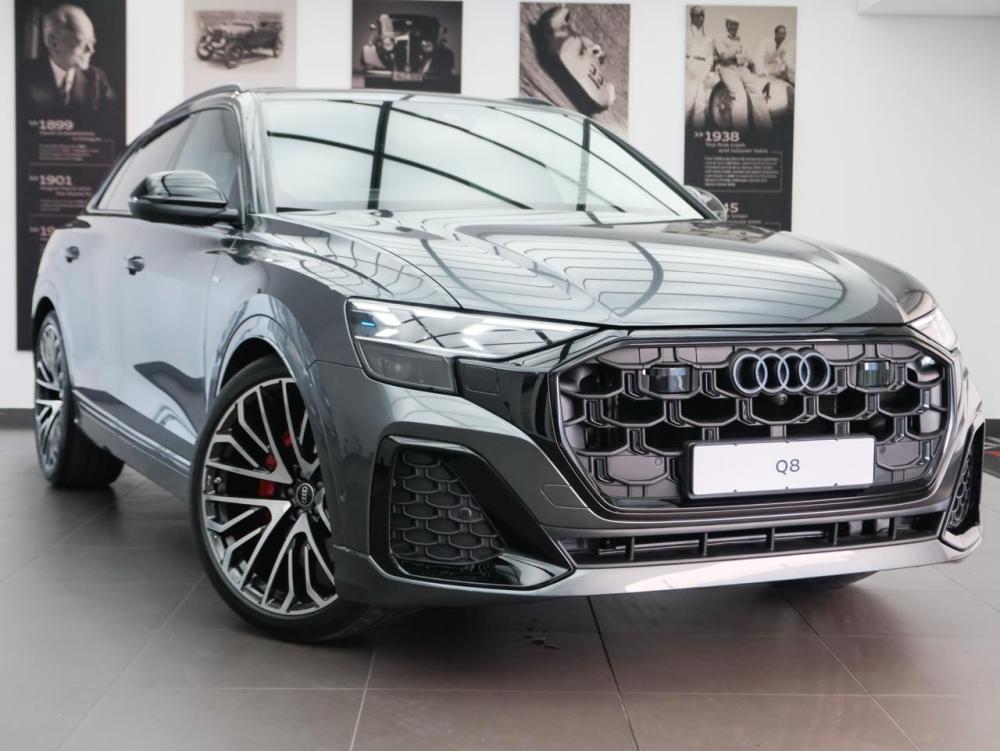 AUDI Q8 45TDI QUATTRO TIP BLACK EDITION, image 1