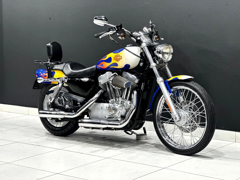 HARLEY-DAVIDSON SPORTSTER 883, image 1