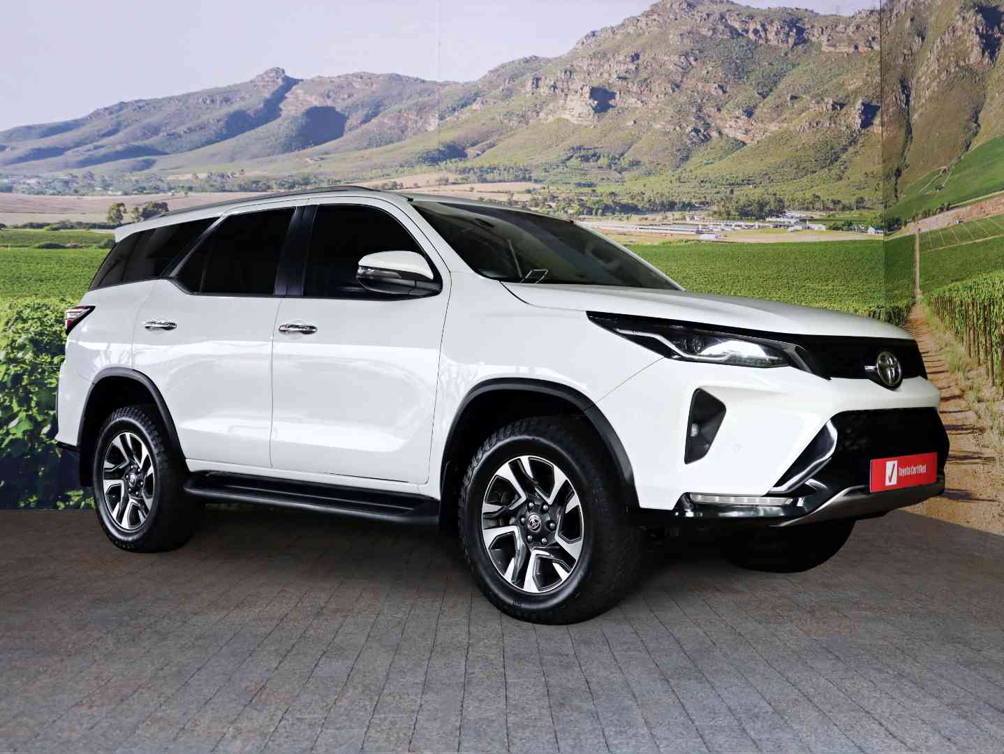 TOYOTA FORTUNER 2.4GD-6 4X4 A/T, image 1
