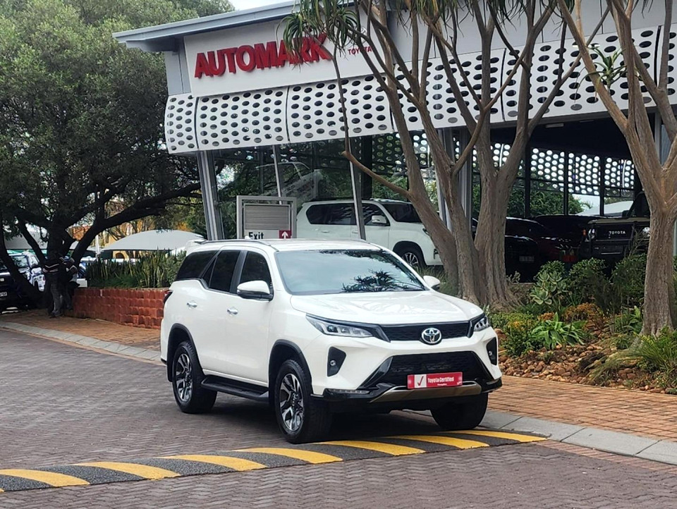 TOYOTA FORTUNER 2.4GD-6 4X4 A/T, image 1