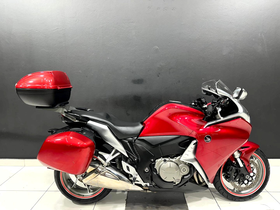HONDA 1200F, image 2