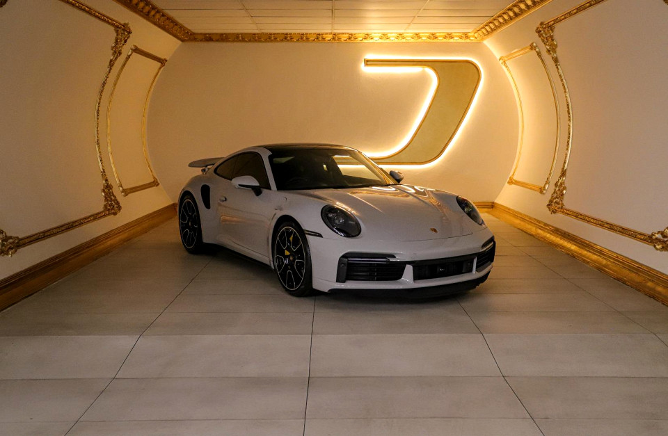 PORSCHE 911 TURBO S (992)