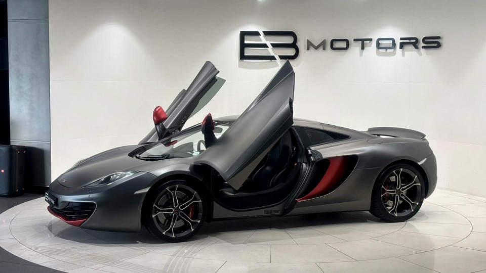 MCLAREN MP4-12C COUPE