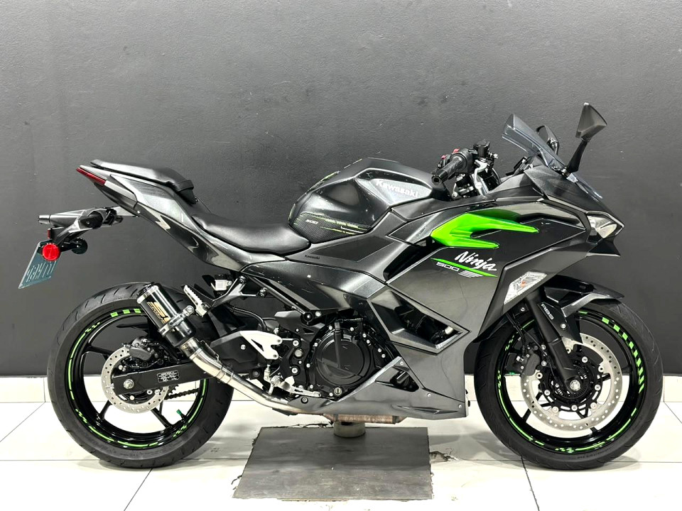 KAWASAKI 500, image 2