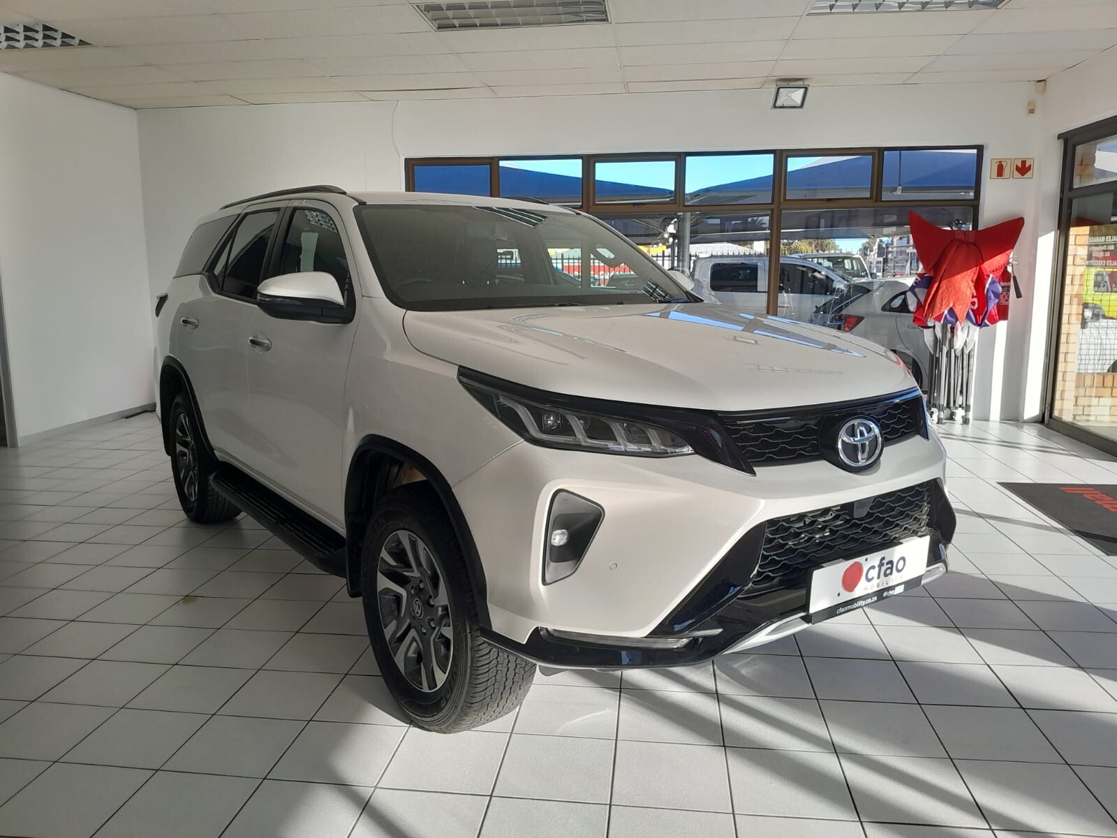 TOYOTA  FORTUNER 2.8GD-6 R/B A/T, image 1
