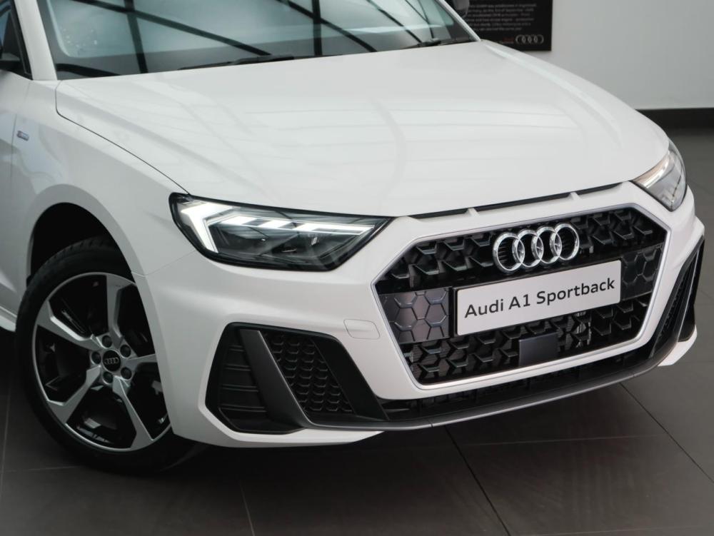 AUDI A1 SPORTBACK 1.0 TFSI S-LINE S TRONIC (30 TFSI), image 2