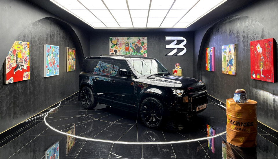 LAND ROVER DEFENDER 110 P525 V8 (386KW), image 1