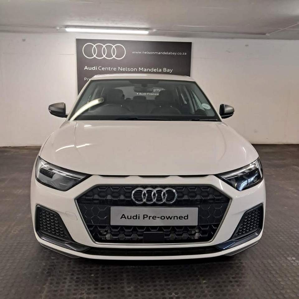 AUDI A1 SPORTBACK 30 TFSI ADVANCED S-TRONIC, image 2