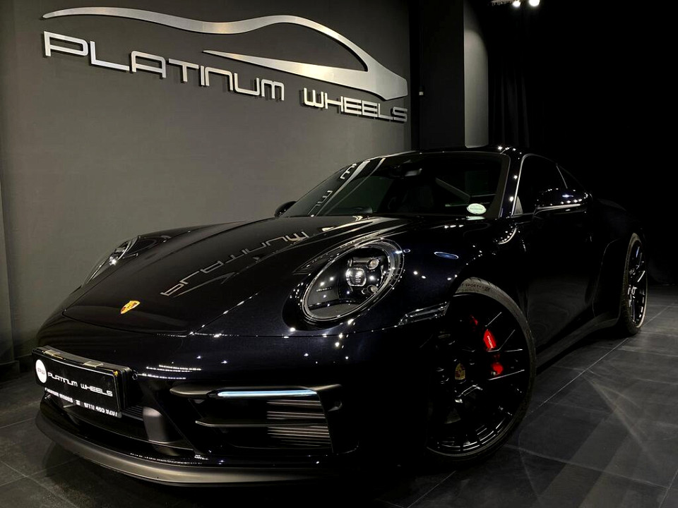 PORSCHE 911 CARRERA GTS (992)