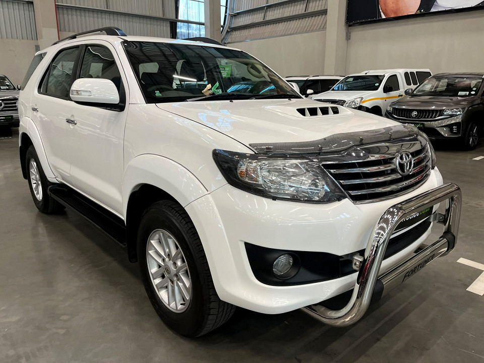 TOYOTA FORTUNER 3.0D-4D HERITAGE R/B, image 1