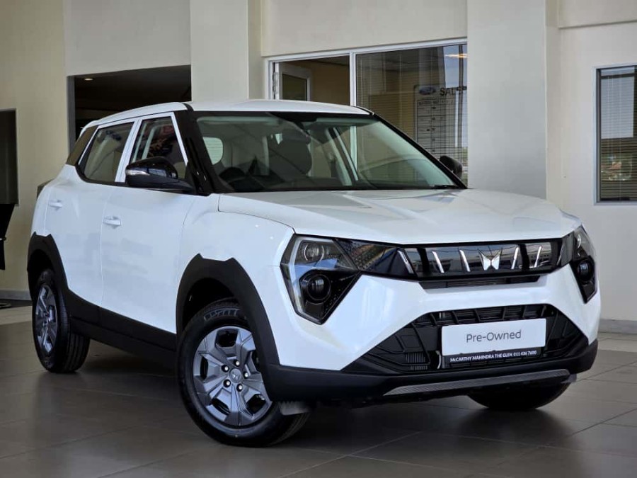 MAHINDRA XUV3XO 1.2T MX2 A/T, image 1