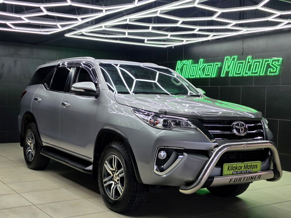 TOYOTA FORTUNER 2.4GD-6 R/B A/T, image 1