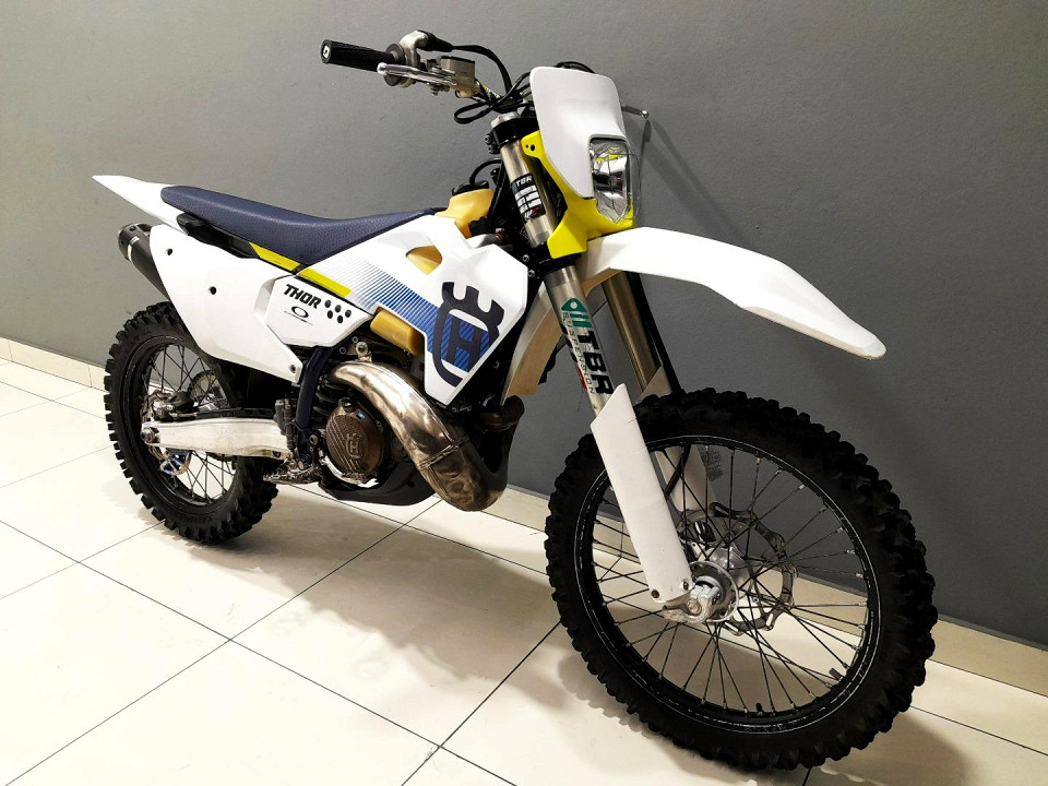 HUSQVARNA TE 250, image 2