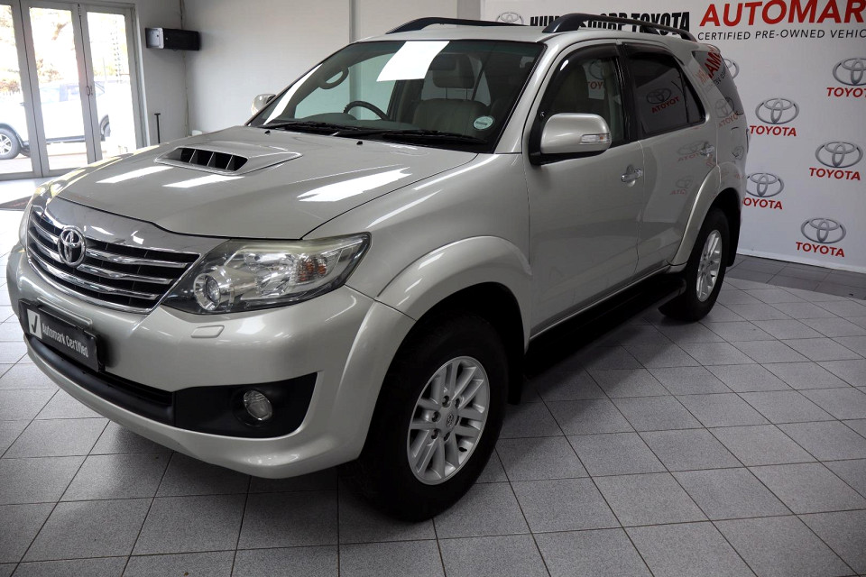 Toyota Fortuner 3.0D-4D R/B auto, image 1