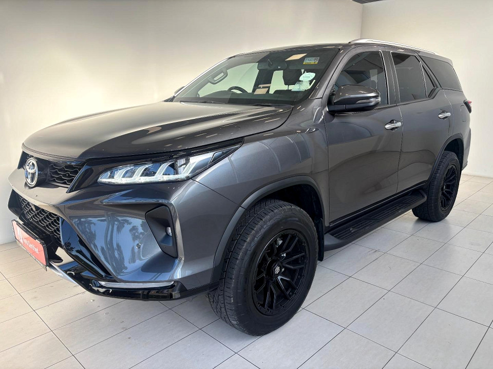 TOYOTA FORTUNER 2.8GD-6 4X4 A/T, image 1