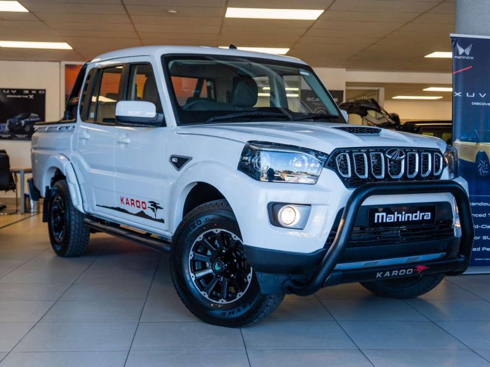 Mahindra Pik Up 2.2 mHawk DC 4x2 S6 AT Karoo, image 1