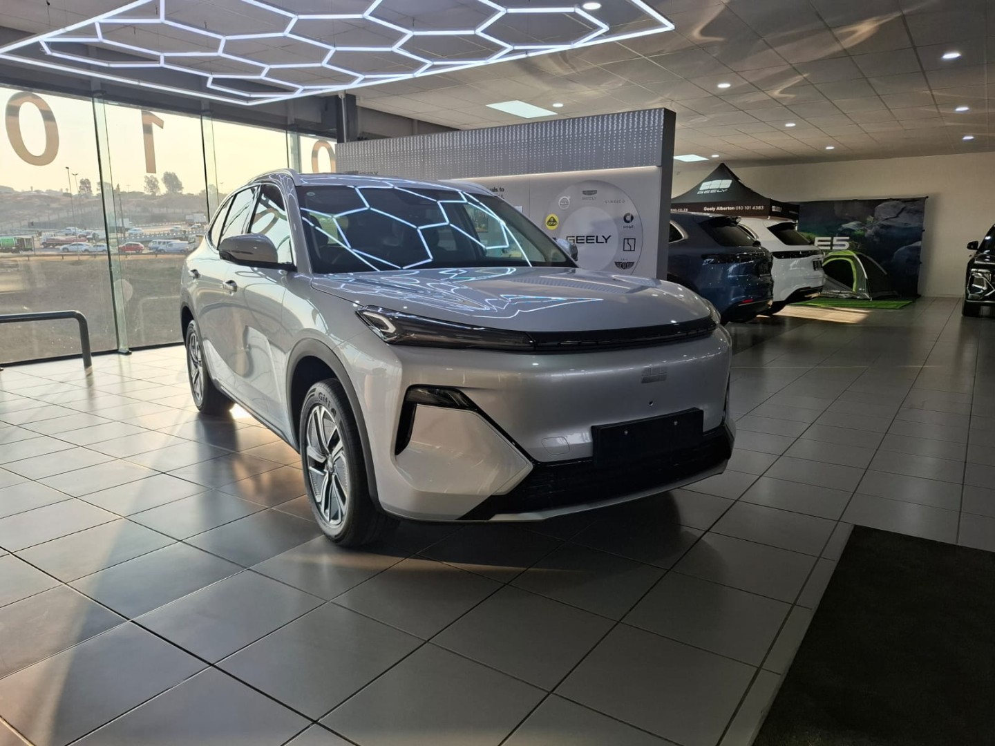 GEELY E5 EM-i ASPIRE (PHEV), image 1