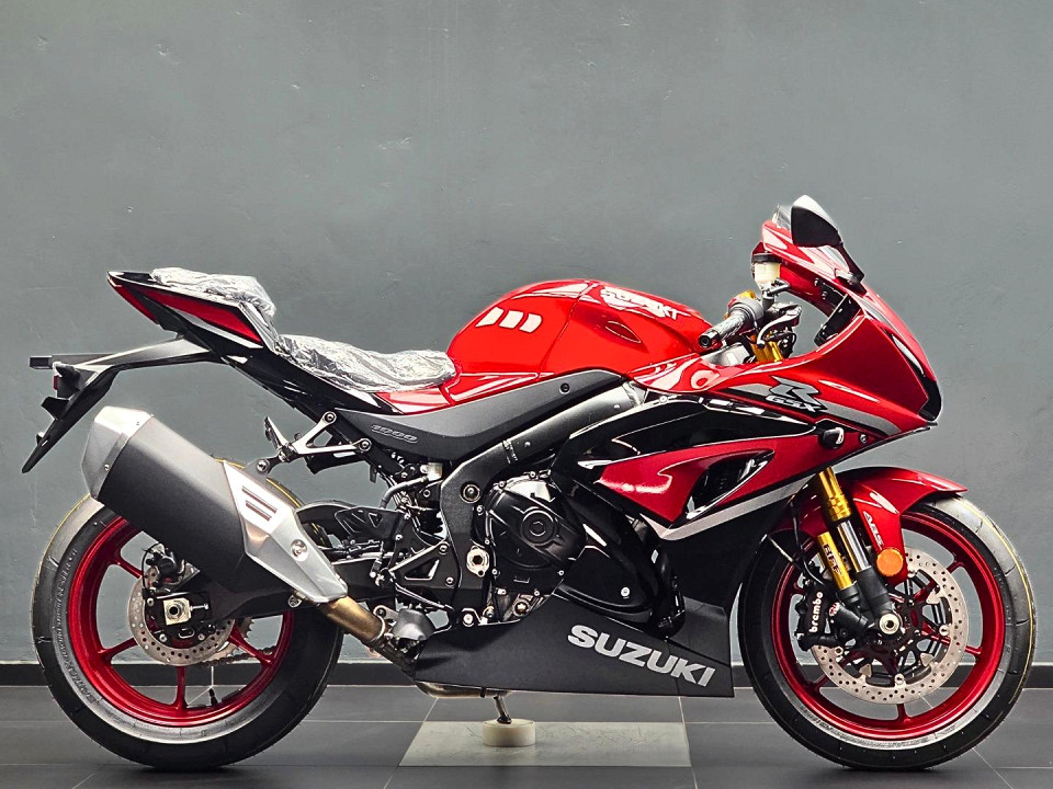 SUZUKI 1000 RA, image 2