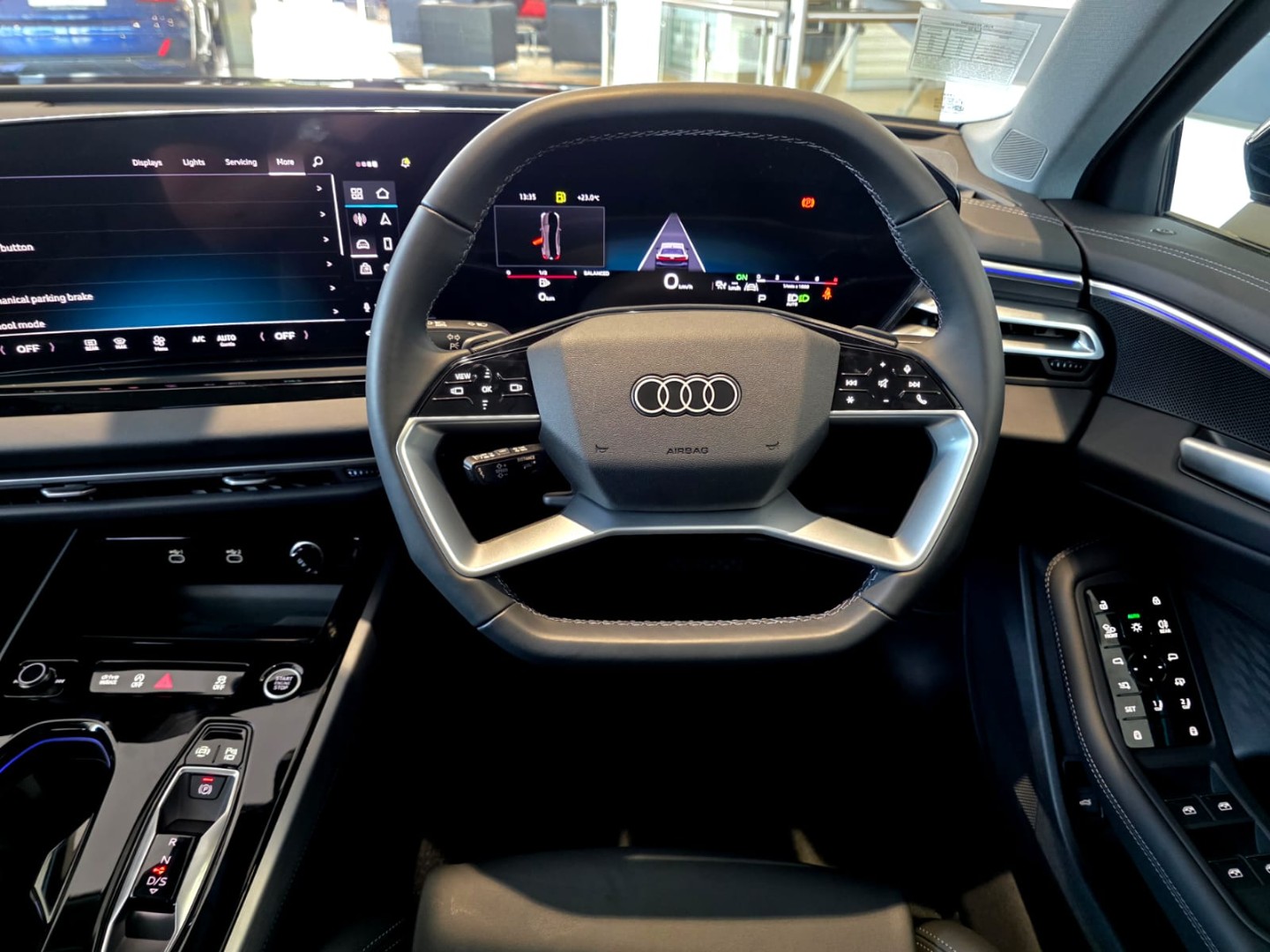 AUDI A5 TFSI QUATTRO BLACK EDITION (200KW), image 2