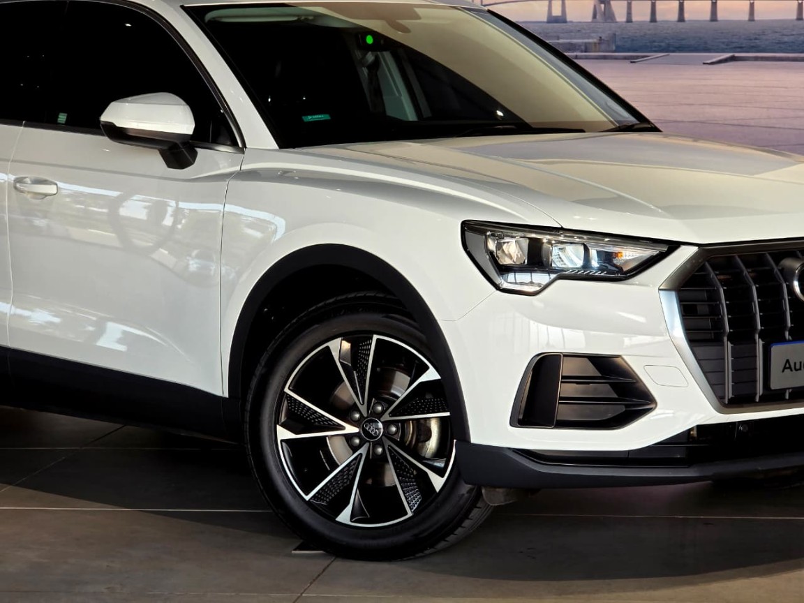 AUDI Q3 1.4T S TRONIC URBAN EDITION (35TFSI), image 2