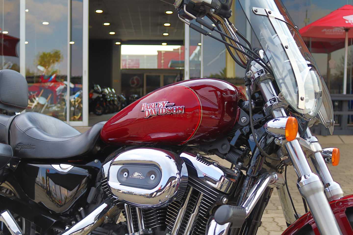 HARLEY DAVIDSON SPORTSTER XL1200 T SUPER LOW, image 2