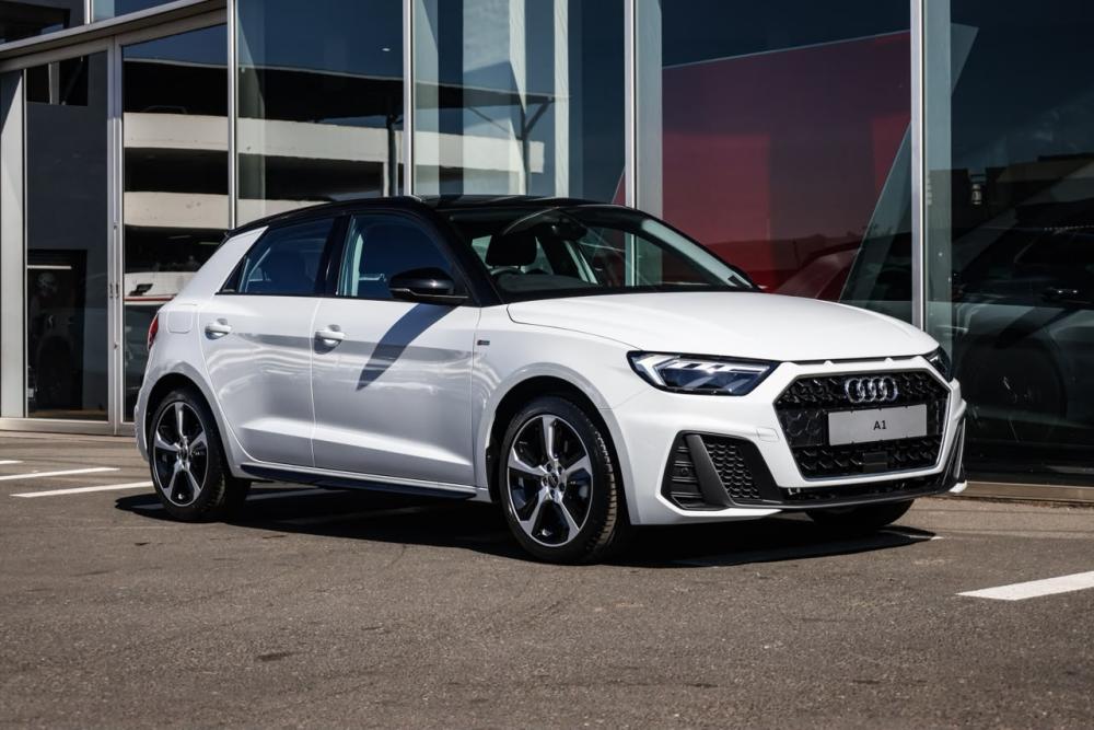 AUDI A1 SPORTBACK 1.0 TFSI S-LINE S TRONIC (30 TFSI), image 1