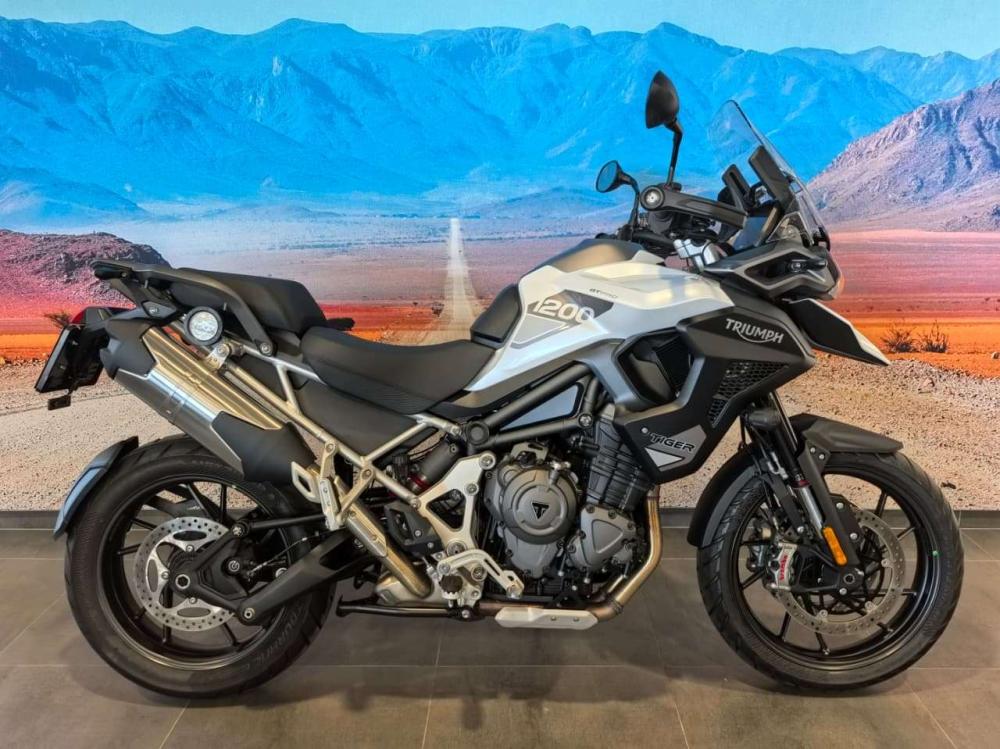 Triumph Tiger 1200 GT Pro, image 1