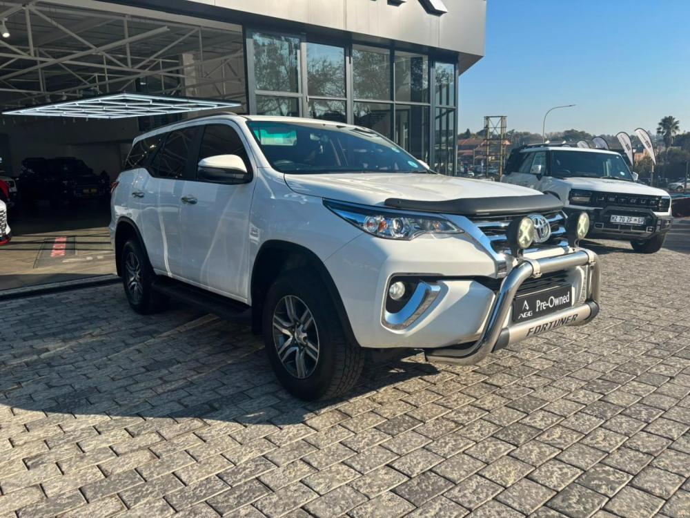 Toyota Fortuner 2.4GD-6 R/B A/T, image 1