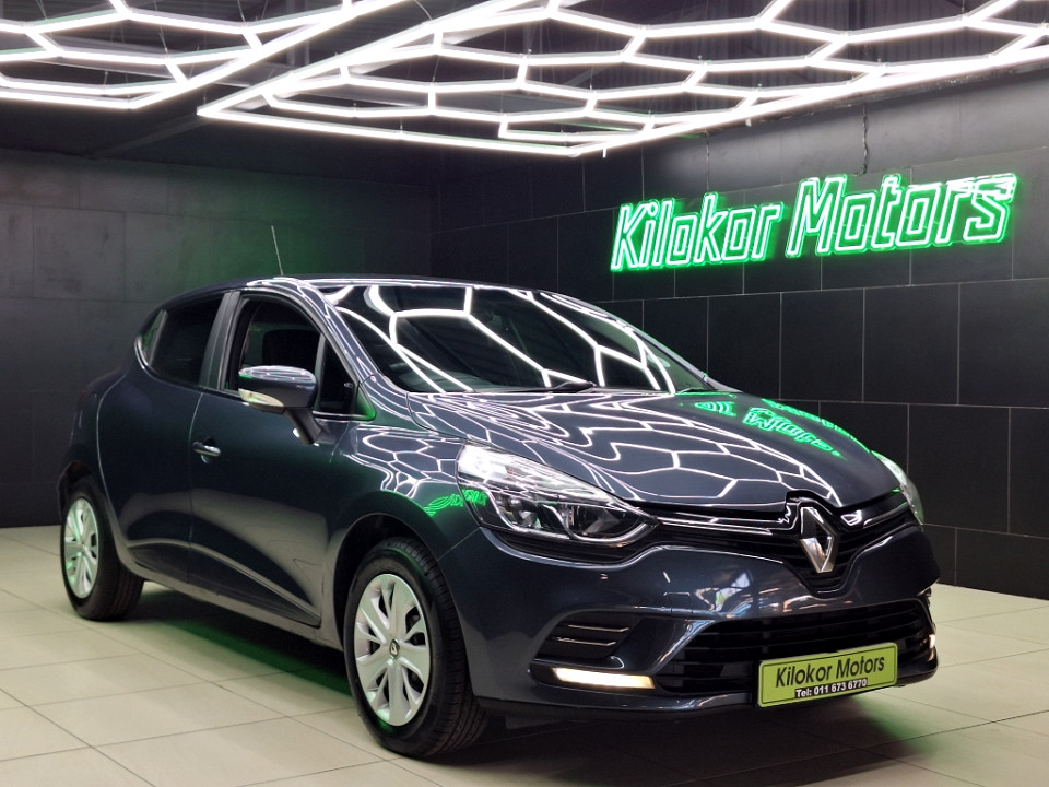 RENAULT CLIO IV 900T AUTHENTIQUE 5DR (66KW), image 1